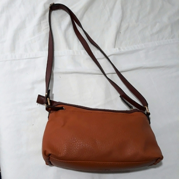 Boc  Shoulder/Crossbody Camel Bag Zipper for Closure - Picture 11 of 15